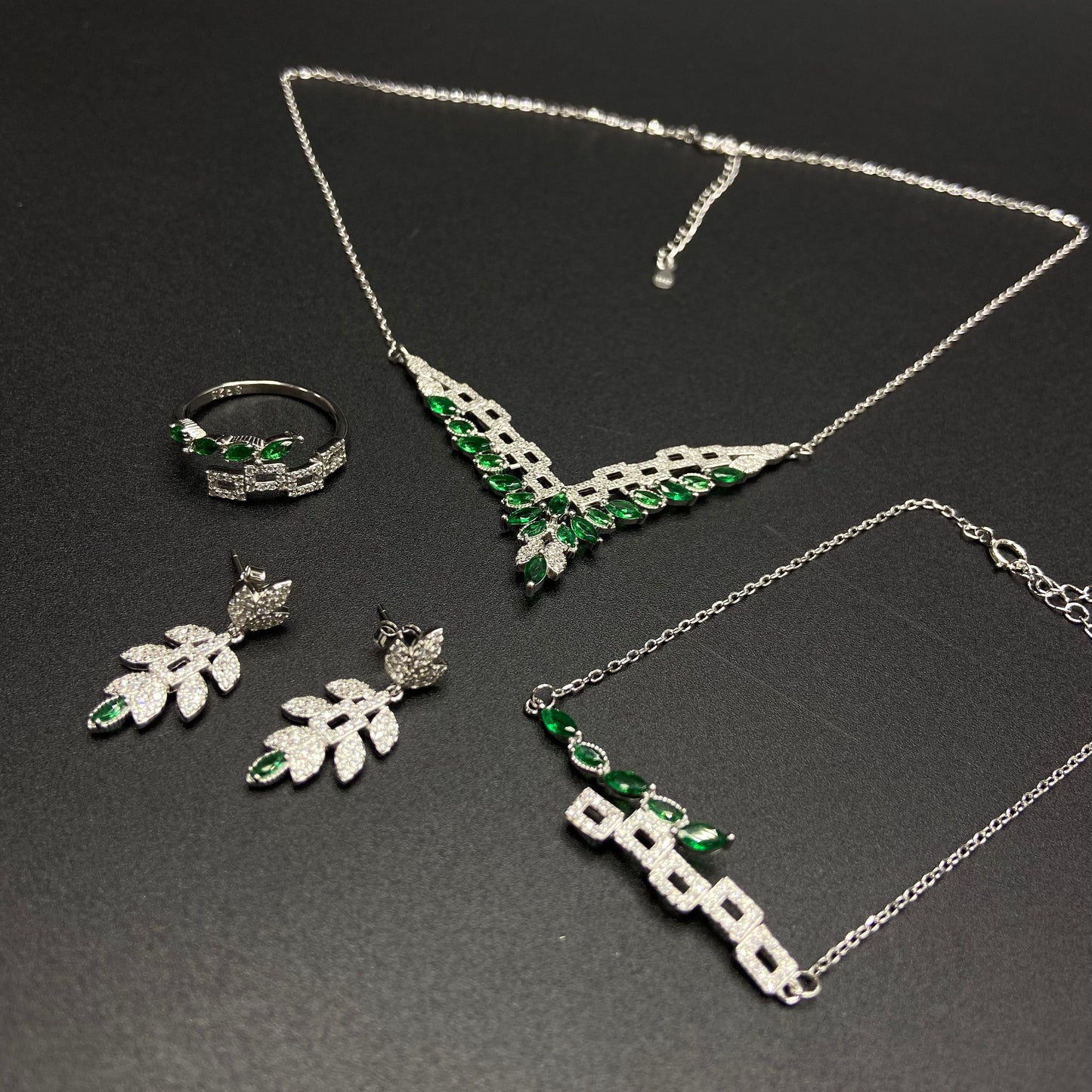 s925 silver emerald four-piece set