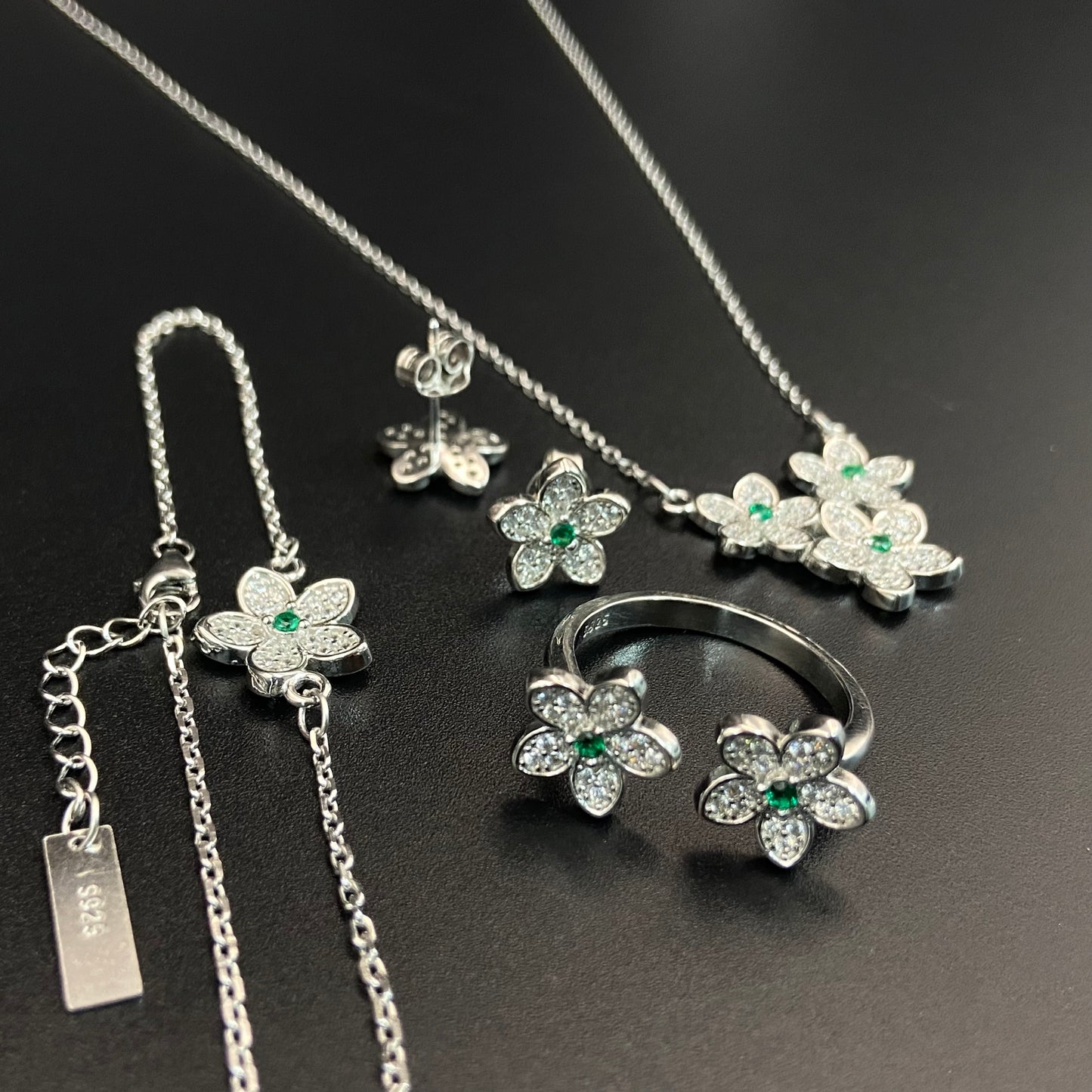 s925 silver emerald four-piece set